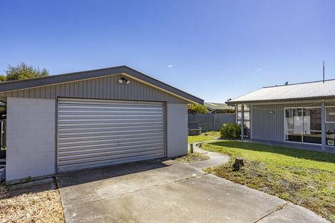 Photo of property in 4 Coates Place, Rangiora, 7400