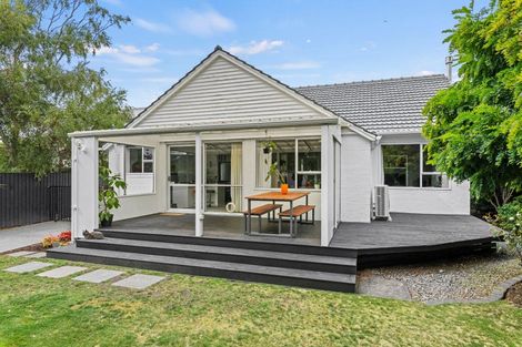 Photo of property in 39 Plynlimon Road, Fendalton, Christchurch, 8052
