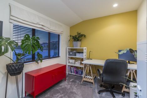 Photo of property in 66c Grand Drive, Orewa, 0931