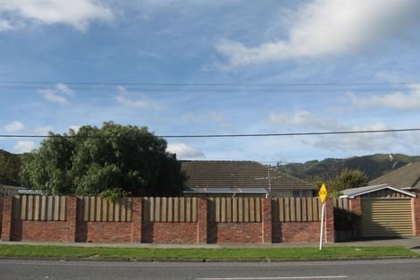 Photo of property in 385b Cambridge Terrace, Naenae, Lower Hutt, 5011