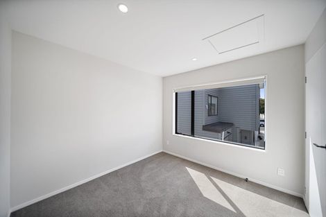 Photo of property in 44c Blakeborough Drive, Forrest Hill, Auckland, 0620