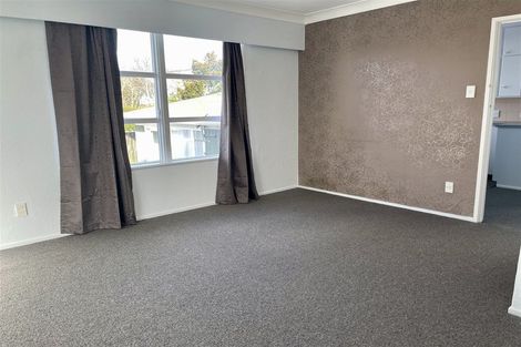 Photo of property in 165 Te Atatu Road, Te Atatu South, Auckland, 0610