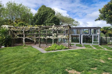 Photo of property in 12b Kororako Grove, Whalers Gate, New Plymouth, 4310