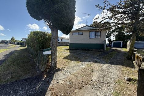 Photo of property in 11 Limond Street, Randwick Park, Auckland, 2105