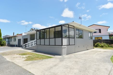 Photo of property in 1a Takahe Street, Tikipunga, Whangarei, 0112