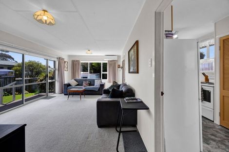 Photo of property in 37 Clifton Drive, Waitara, 4320