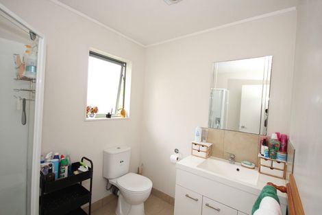 Photo of property in 625b Swanson Road, Swanson, Auckland, 0612
