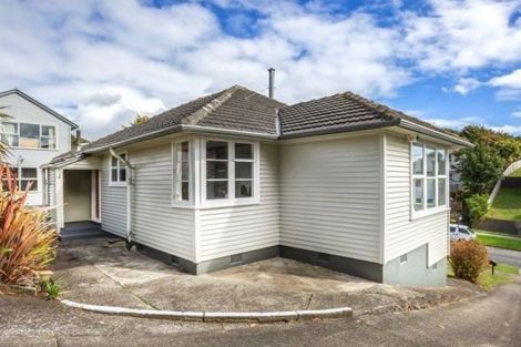 Photo of property in 15 Martin Street, Ranui, Porirua, 5024