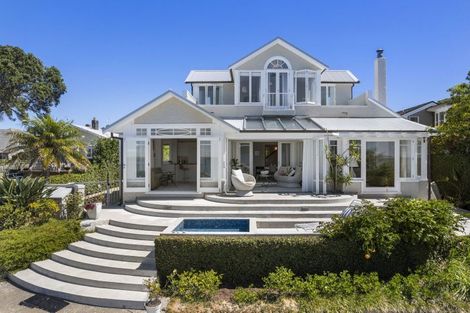 Photo of property in 18 Hamana Street, Narrow Neck, Auckland, 0622