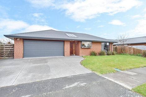 Photo of property in 15 Green Street, Rangiora, 7400