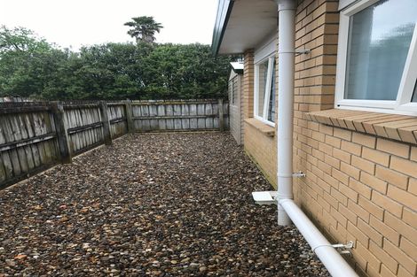 Photo of property in 11a Bill Phillip Place, Clendon Park, Auckland, 2103