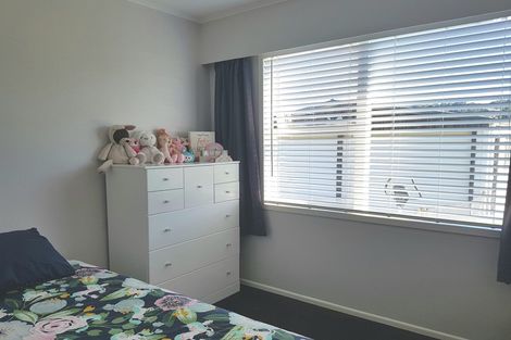 Photo of property in 15 Trelawney Road, Wainuiomata, Lower Hutt, 5014