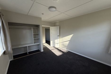 Photo of property in 42 Pitcairn Crescent, Bryndwr, Christchurch, 8053