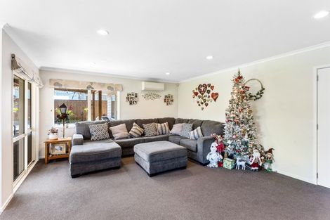 Photo of property in 12 Concord Street, Wainuiomata, Lower Hutt, 5014