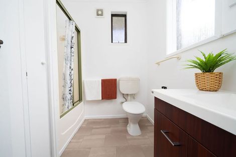 Photo of property in 56b King Street, Hikurangi, 0114