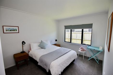 Photo of property in 70 Leeward Drive, Whitianga, 3510