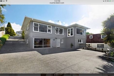 Photo of property in 88 Chivalry Road, Glenfield, Auckland, 0629