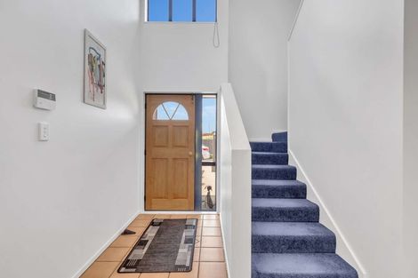 Photo of property in 14a Carthew Street, Feilding, 4702