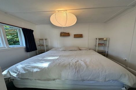 Photo of property in 12 Sylvan Glade, Piha, 0772