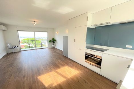 Photo of property in 4/9 Strong Street, St Johns, Auckland, 1072