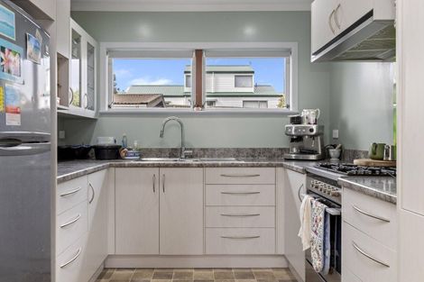 Photo of property in 132c Te Heuheu Street, Taupo, 3330