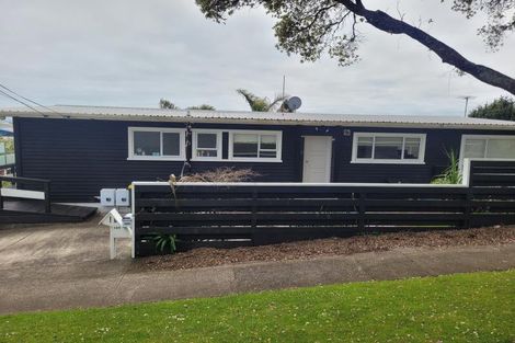 Photo of property in 129 Pendarves Street, New Plymouth, 4312