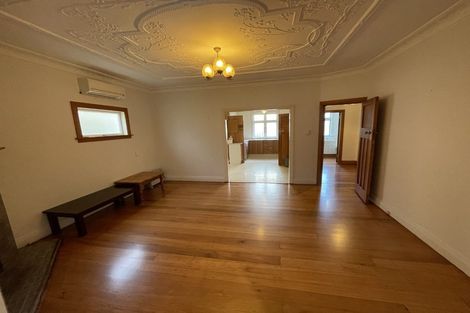 Photo of property in 12 Darlington Terrace, Miramar, Wellington, 6022