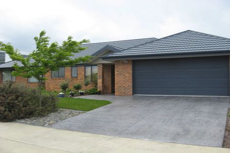 Photo of property in 6 Pewter Place, Northwood, Christchurch, 8051