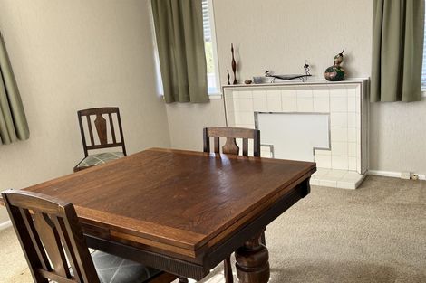 Photo of property in 17 Powell Crescent, Ilam, Christchurch, 8041