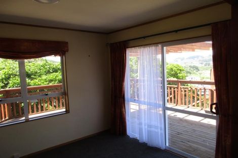 Photo of property in 25 Molyneux Close, Whitby, Porirua, 5024