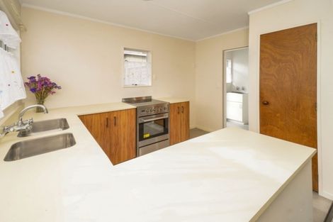 Photo of property in 1/99 Parkers Road, Tahunanui, Nelson, 7011