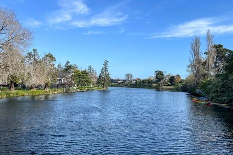 Photo of property in 43 Ashford Avenue, Hokowhitu, Palmerston North, 4410