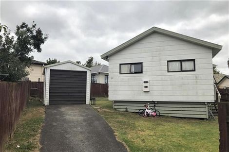 Photo of property in 33a Limond Street, Randwick Park, Auckland, 2105