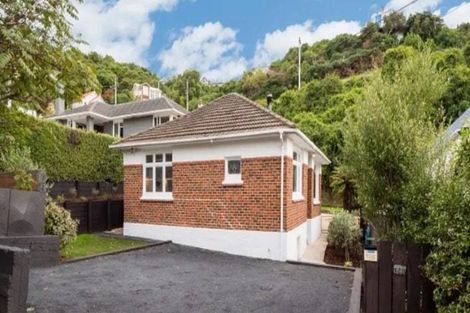 Photo of property in 128 Bedford Street, Saint Clair, Dunedin, 9012