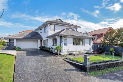 Photo of property in 11 South Kensington Way, Henderson, Auckland, 0612