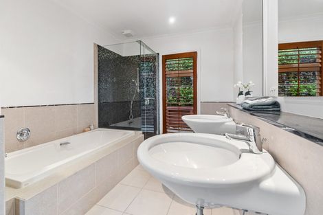 Photo of property in 55 Cliff Road, Saint Heliers, Auckland, 1071