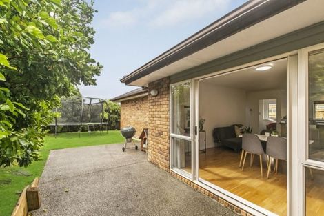 Photo of property in 52 Totara Views Drive, Red Beach, 0932