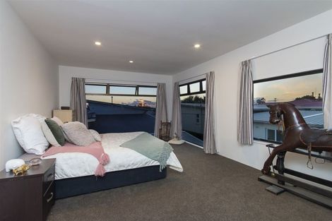 Photo of property in 12 Matatea Avenue, Pukekohe, 2120