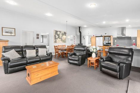 Photo of property in 15b Lake View Road, Waipukurau, 4200