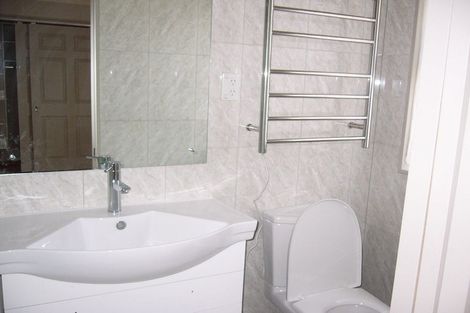 Photo of property in 20 Opal Avenue, Pakuranga, Auckland, 2010