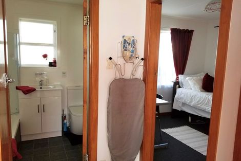 Photo of property in 18a Guyton Street, Whanganui, 4500