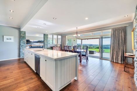 Photo of property in 29 Shine Road, South Head, Helensville, 0874