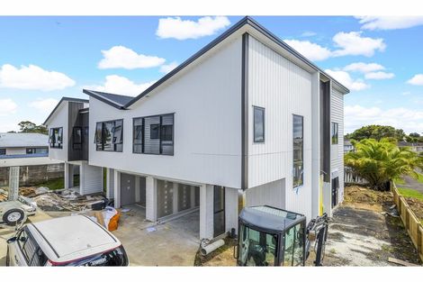 Photo of property in 4 Kemble Close, Mangere, Auckland, 2022