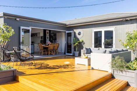 Photo of property in 7 Osier Road, Greenmeadows, Napier, 4112