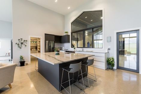 Photo of property in 211 Mcarthur Road, Springvale, Alexandra, 9391