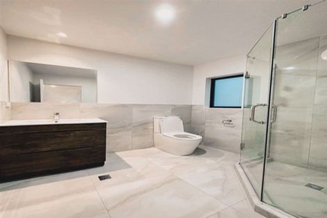 Photo of property in 21f Craigbank Avenue, New Lynn, Auckland, 0600