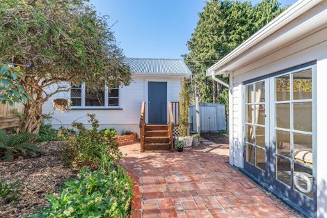 Photo of property in 14 Tower Avenue, Waverley, Dunedin, 9013