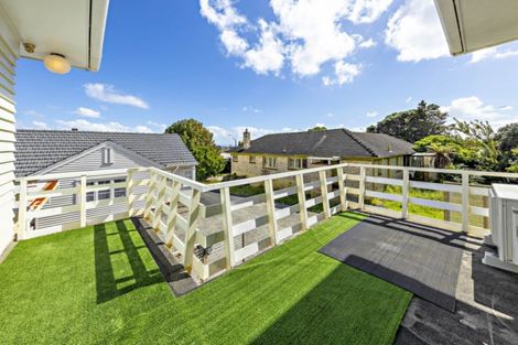 Photo of property in 1/14 Great South Road, Manurewa, Auckland, 2102