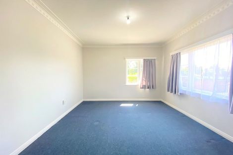 Photo of property in 117 Mangere Road, Otahuhu, Auckland, 1062
