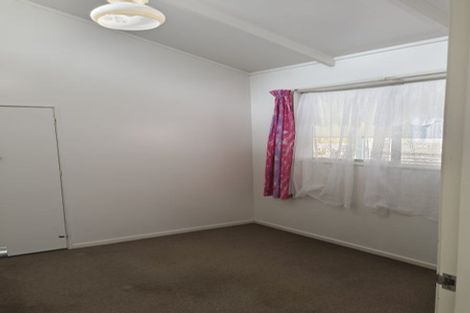 Photo of property in 1/27 Brandon Road, Glen Eden, Auckland, 0602